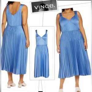 Vince NEW Glam Satin V-Neck Pleated Slip Hydrangea Lux Evening Dress Size 2XL